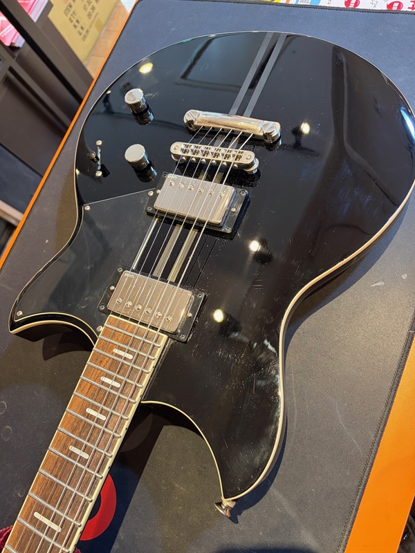 YAMAHA REVSTAR Series RSS20 Blackの画像